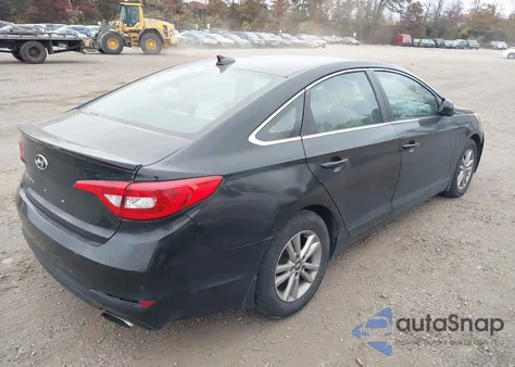 2016 Hyundai Sonata Se z USA, uszkodzony, nr VIN 5NPE24AF3GH428118